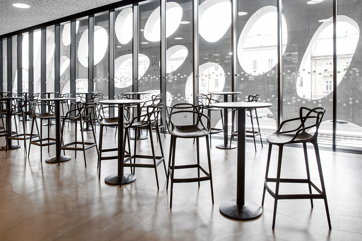 MASTERS STOOL H.75 VERDE SALVIA 