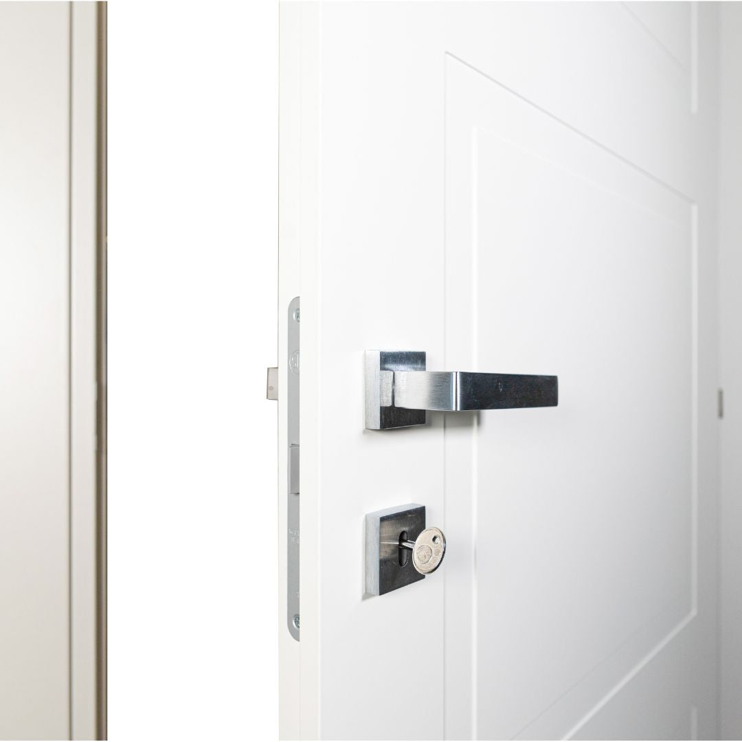 PORTA BATTENTE LACCATA BIANCA 3 RIQUADRI - 210 X 80 - REVERSIBILE