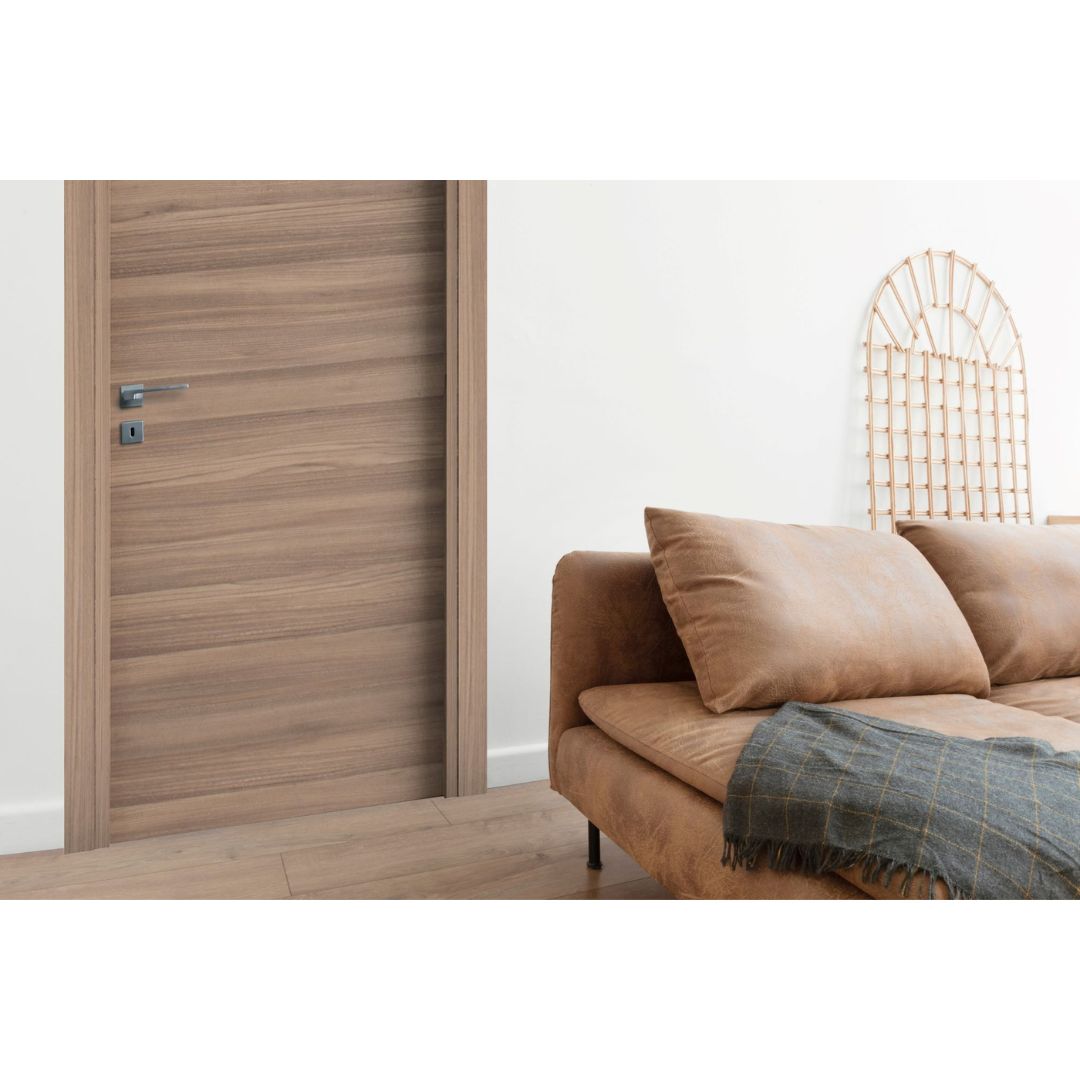 PORTA BATTENTE OLMO NOCCIOLA - 210 x 80 - REVERSIBILE