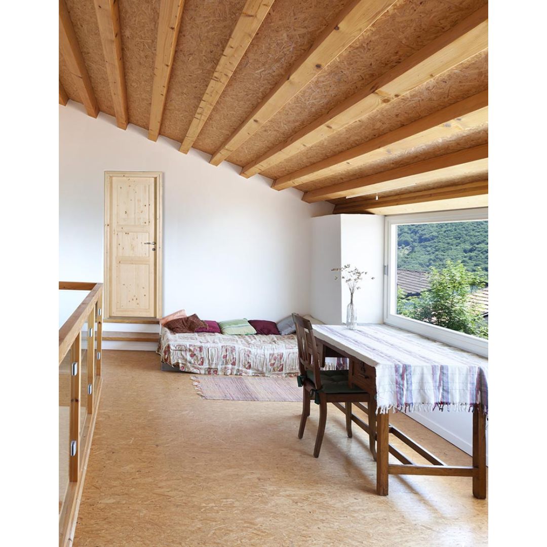 PORTA IN LEGNO DI ABETE GREZZO BATTENTE - 200 x 70 - REVERSIBILE 